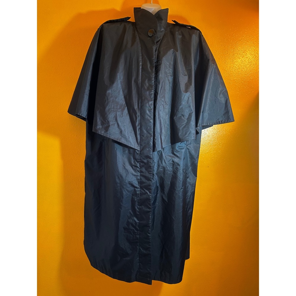 Vintage Black Cape Raincoat Rubber Back Thick Shoulder Pads 80s 90s Medium